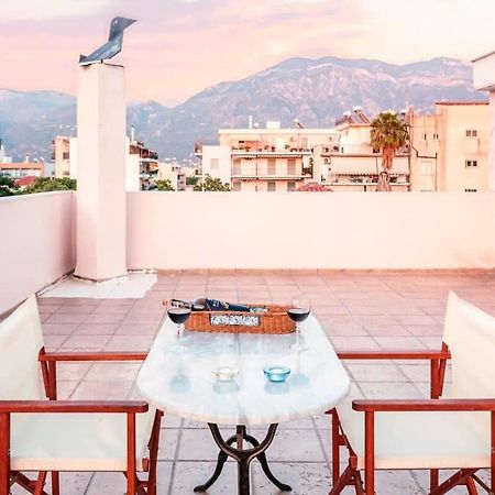 Spacious Urban Haven-Family Home, Perfect Location Kalamata Ngoại thất bức ảnh