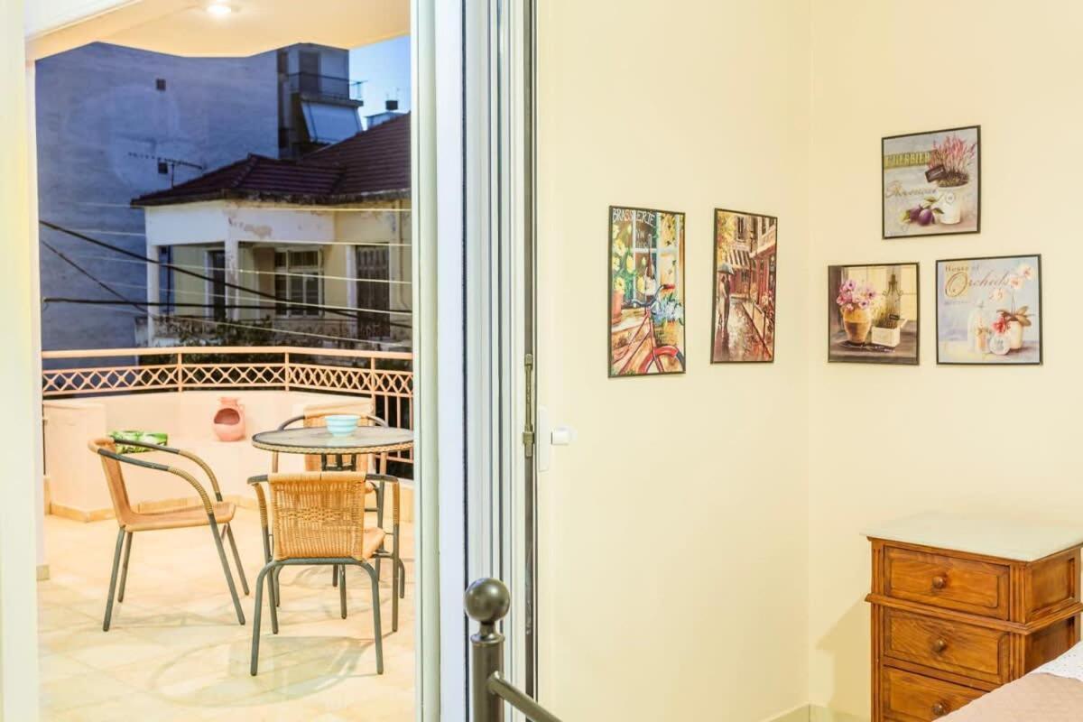 Spacious Urban Haven-Family Home, Perfect Location Kalamata Ngoại thất bức ảnh
